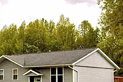Image de Charming 3-bedroom house close to the lake