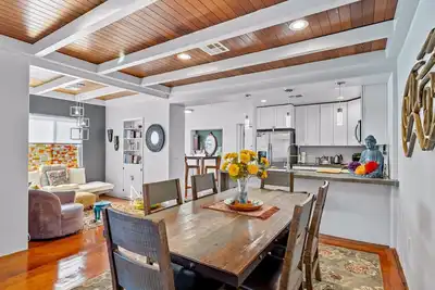 Image de Seneca 2Bed2Bath Full House