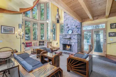 Image de West Columbia 4 Bedroom Charmer