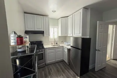 Image de Charming 1-bedroom house in Hawthorne with Ac