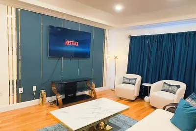 Image de Luxurious 3-bedroom 2 bath near Nyc train station, Ewr