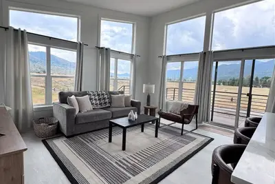 Image de Welcome to the MbarM Ranch! Enjoy our Mountain View’s in this quaint valley