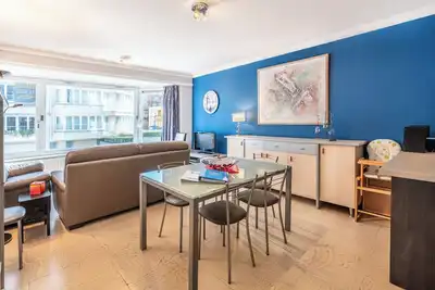 Image de Appartement confortable avec vue sur mer