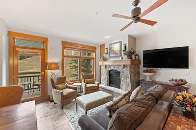 Image de Ski-In/Ski-Out Keystone Condo with Outdoor Pool & Hot Tub!
