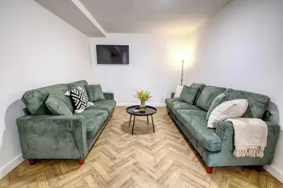 Image de Contractor 5-Bed 3-Bath Central Redcar