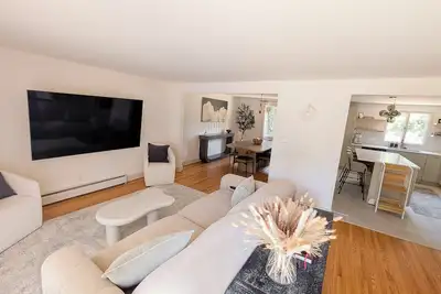 Image de Luxury 4-bedroom house with Ac/Heat in Buffalo