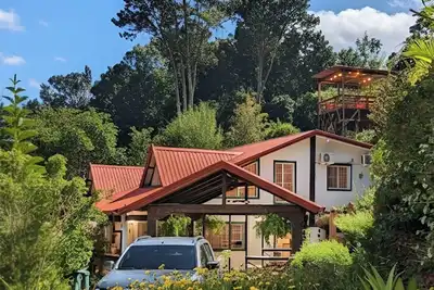 Image de ​Villa Janet: Un Hogar Familiar Único y Acogedor.