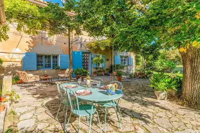 Image de Maison de vacances 'Le Mas Des Glycines' avec Wi-Fi