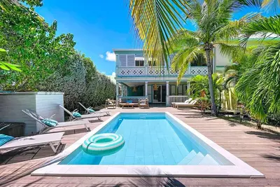 Image de Élégante house avec piscine privée, Orient Bay