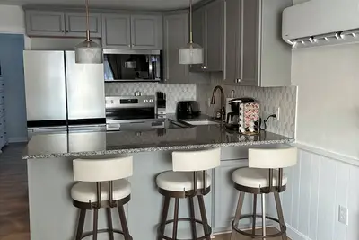 Image de Adorable 2 bedrm - walk to Storyland - Skiing-Golf