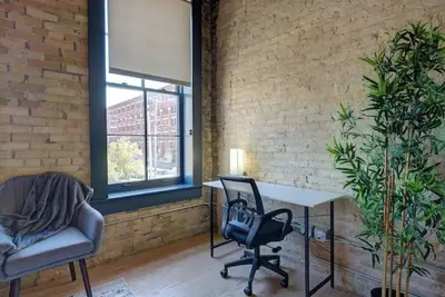 Image de Cw 1 Bed Walker's Point Cream City Luxury