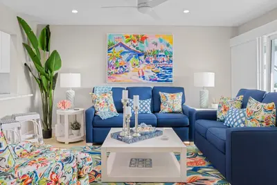 Image de Coming soon brand new condos on the West end of Sanibel! Deeded beach access!