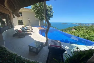 Image de Spacious 7-bedroom house in enjoyable Acapulco with Ac, amazing view, Las Brisas