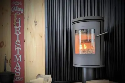 Image de The Little Chalet at Schryer Lake