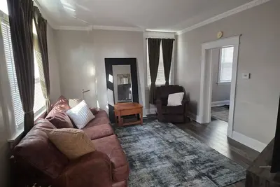 Image de 3-bedroom house in amazing Bellevue close to Downtown!