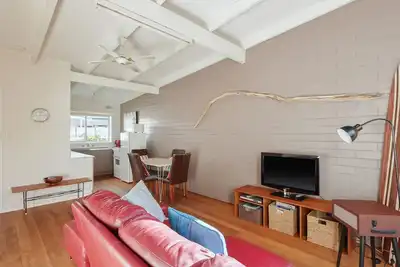 Image de Honeysuckle Beach Haven