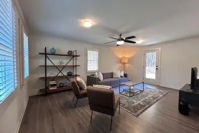 Image de Peaceful 2-bedroom house in Alpharetta