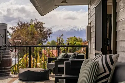 Image de Wanaka Springs Retreat – Where Wellness Flows Naturally