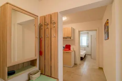 Image de One Bedroom Apartment with Balcony and Sea View 1