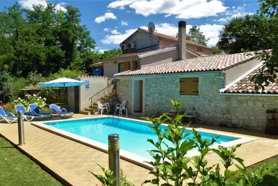 Image de Superbe maison à Visnjan