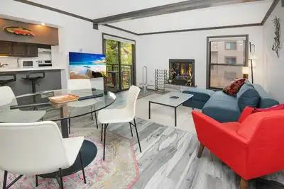 Image de Modern Vail Condo, steps to Free Shuttle | Bw222