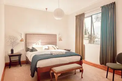 Image de Dalton Cottage - Dreamy Retreat in Lush Gardens