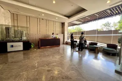 Image de BaseLine Premier 1-Bedroom 17th. Internet/Netflix