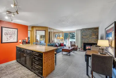 Image de Brand New Listing! 1 Bedroom, 1 Bath Perfect Location for Skiing.
