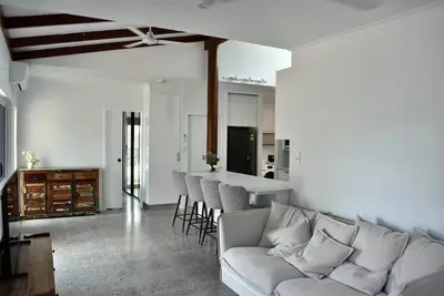 Image de Family Retreat with Private Pool