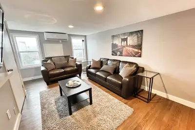 Image de Modern Comfort Meets Convenience – 3bd-2ba Apartment in Windsor
