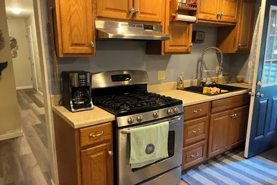 Image de Charming 3-bedroom cottage at lovely Edinboro Lake