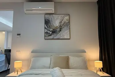 Image de Entire place 2 Bedroom Cbd Apartment| 1min tram