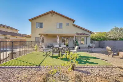 Image de Private Pool & Family Fun: Desert Oasis in Tucson!