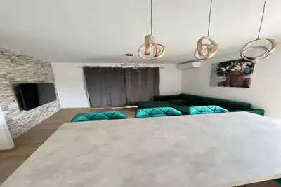 Image de Four-Bedroom Apartment With Sea View