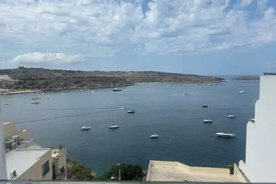 Image de Seaview Penthouse with terrace in St. Paul's Bay