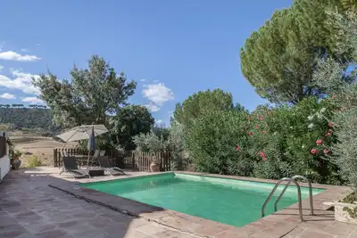 Image de Maison rurale 'Las Mimosas Ronda' avec vue montagne, Wi-Fi et climatisation