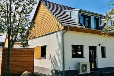 Image de Vacation home Bug - Charming domicile with terrace, close to the Wieker Bodden