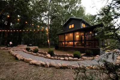 Image de Stunning and Fully-Equipped Tiny House with Breathtaking Views of South Cumberland State Park in Monteagle, Tn
