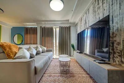 Image de Modern City Home | Walk to Nightlife & Dining