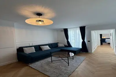 Image de Appartement chic et lumineux – Paris 17, proche Batignolles & Montmartre