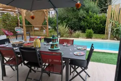 Image de Villa moderne au calme avec piscine, à 2min arrêt de bus