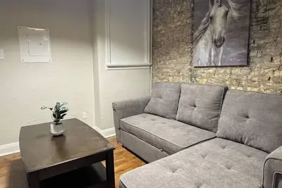 Image de Historic Gem | Bright 1-Bd Steps to everything