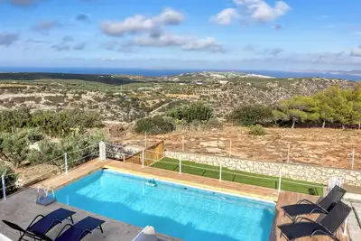 Image de Theasis Serenity Residence, 2 bdrm villa with private pool and fantastic views!