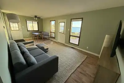 Image de Sandy Beach Waterfront