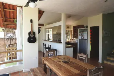 Image de Podcasting in Paradise by CasasTropical Mexico