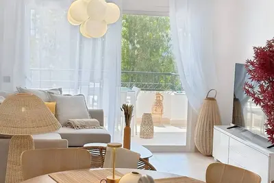 Image de Charming Peaceful Apartment Calahonda, Mijas