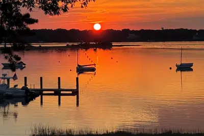 Image de Unbeatable location, views and private beach from this rare family compound