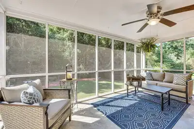 Image de 3 Mi to Arabia Mtn Trails: Quiet Ranch-Style Home