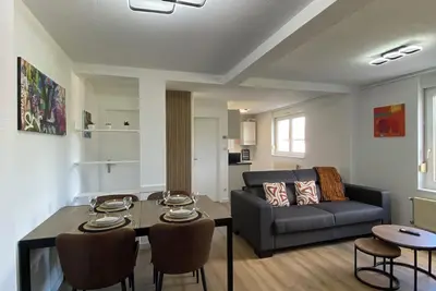 Image de Appartement Meublé Cosy à 10 mn du féerique marché de Noel de Colmar