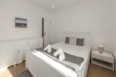 Image de Sea Wave – Just 6 Minutes Walk to the Beach